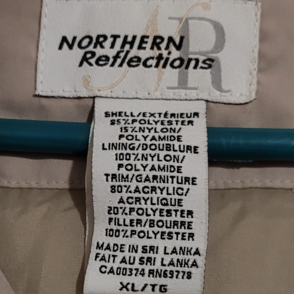 Light Tan Women's Northern Reflections XL Winter Coat - Picture 5 of 7